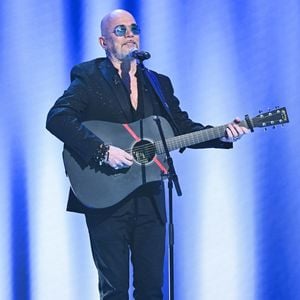 Exclusif - Pascal Obispo - Enregistrement de l'émission Vivement dimanche présentée par Michel Drucker au studio Rive Gauche, diffusée le 16 mars sur France 3, à Paris, France. © Guillaume Gaffiot/Bestimage