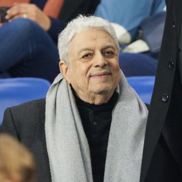 Enrico Macias - Célébrités assistent au match de Ligue des Nations entre la France et l' Israël (0-0) au Stade de France à Saint-Denis le 14 novembre 2024. © Cyril Moreau/Bestimage