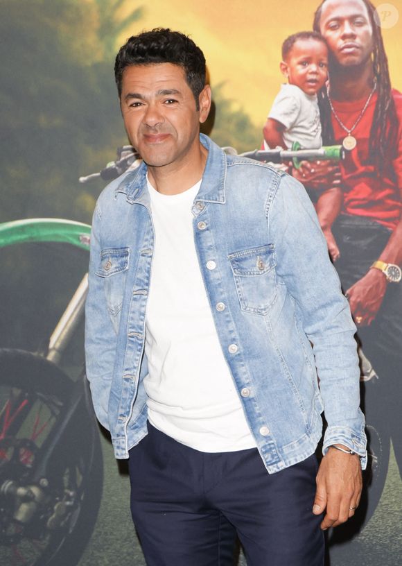 Jamel Debbouze au photocall de la première du film Zion au cinéma Le Grand Rex à Paris, France, le 4 avril 2025. © Coadic Guirec/Bestimage