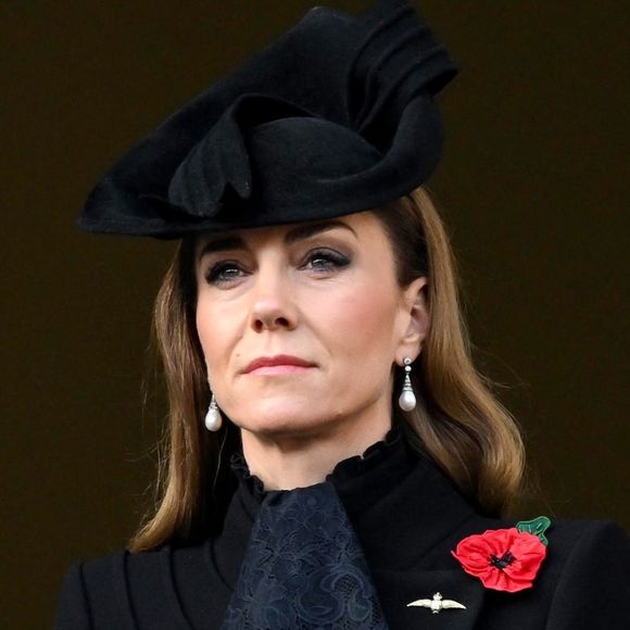 Catherine (Kate) Middleton, princesse de Galles - BGUK_3412115 - London, UNITED KINGDOM  Members of the royal family attend the 2025 National Service Of Remembrance At The Cenotaph, London



Pictured: Catherine, Princess of Wales, Kate Middleto



BACKGRID UK 9 NOVEMBER 2025 



UK: +44 208 344 2007 / uksales@backgrid.com



USA: +1 310 798 9111 / usasales@backgrid.com



Pictures Containing Children Please Pixelate Face Prior To Publication