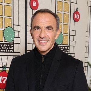 Nikos Aliagas assiste à l'inauguration de Star Academy Pop Up à Paris, France, le 17 décembre 2025. Photo par Jerome Domine/Abaca