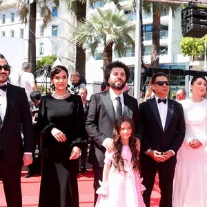 Livia Van Der Staay, guest, Parinaz Izadyar, Saeed Roustaee, Arshida Dorostkar, Payman Maadi, Sahar Goldust, Sinan Mohebi, Eva Dottelonde - Montée des marches du film « Man O Bachech (Woman and child) » lors du 78ème Festival International du Film de Cannes, au Palais des Festivals à Cannes. Le 22 mai 2025
© Jacovides-Moreau / Bestimage