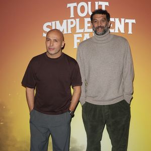 Eric Judor et Ramzy Bedia - Photocall de l'avant-première de la série "Tout Simplement Fan" sur Prime Vidéo à La Scala à Paris le 17 février 2026. © Coadic Guirec/bestimage