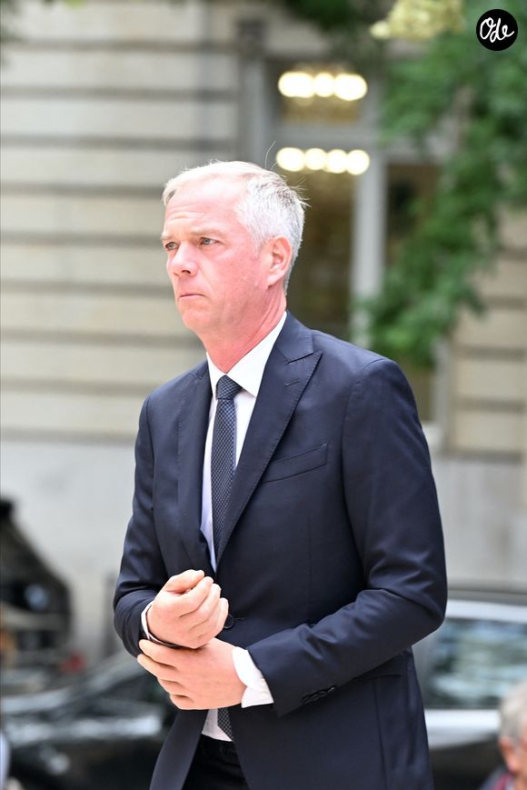 Julien Arnaud - Arrivées aux funérailles de Nonce Paolini à l'église Saint-Honoré-d'Eylau, 66 bis, avenue Raymond-Poincaré à Paris, en France, le 23 juillet 2024.