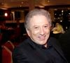 En interview avec Libération, Michel Drucker a confié comment il aimerait que les choses se terminent pour lui

Michel Drucker - L'association Citéstars fête son 23ème anniversaire lors du dîner gala de la 2ème cérémonie des étoiles d'or 2021 à la salle Wagram, Paris le 28 novembre 2021. © Cédric Perrin/Bestimage