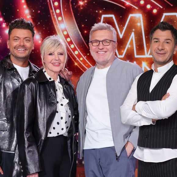 L'émission "Mask Singer" séduit le public à chaque saison. 

Kev Adams, Chantal Ladesou, Laurent Ruquier et Michaël Youn, les enquêteurs de la saison 8 de "Mask Singer" © LAURENT VU / TF1