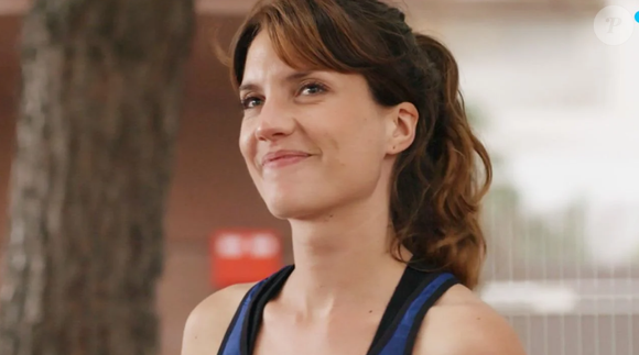 Mais que finalement, il était plus simple d'organiser un vrai départ.

Lila Guiraud, actrice de la série "Un si grand soleil".