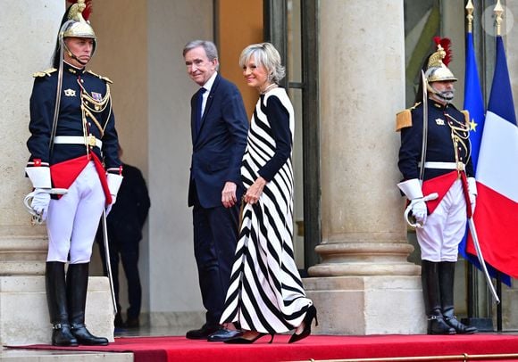 Bernard Arnault, Pdg de LVMH et sa femme Hélène Mercier - Arrivées des personnalités au dîner d’État en l’honneur du président brésilien et de sa femme au palais présidentiel de l’Élysée à Paris le 5 juin 2025.

© Christian Liewig / Bestimage
