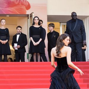 La 78ème édition du Festival de Cannes s'achève, ce samedi. L'occasion alors de revenir sur un moment fort de l'événement, à savoir la venue en amoureux d'Iris Mittenaere et Antoine Dupont. 

Antoine Dupont et sa compagne Iris Mittenaere - Antoine Dupont et sa compagne Iris Mittenaere se retrouvent sur les marches  du film « Dossier 137 » lors du 78ème Festival International du Film de Cannes.
JACOVIDES-MOREAU / BESTIMAGE

© Jacovides / Moreau / Bestimage