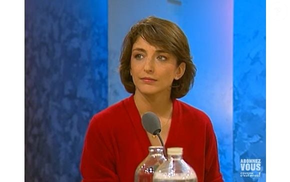 A savoir qu'elle a vécu sous le même toit qu'Isabelle Adjani, avec l'actrice et réalisatrice Christine Pascal comme troisième colocataire.

Christine Pascal dans l'émission "Coucou c'est nous".