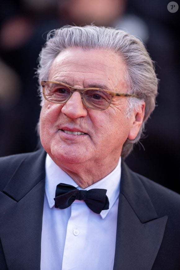 Daniel Auteuil assiste au tapis rouge de la cérémonie de clôture du 78ème Festival de Cannes au Palais des Festivals le 24 mai 2025 à Cannes, France Photo by Shootpix/ABACAPRESS.COM