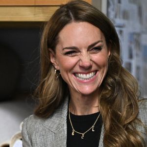 Catherine Kate Middleton, princesse de Galles,  visite Marina Mill, où une petite équipe produit des tissus selon la méthode traditionnelle de sérigraphie, à Cuxton, dans le Kent le 11 septembre 2025.

© Chris J Ratcliffe / Pool / Julien Burton / Bestimage