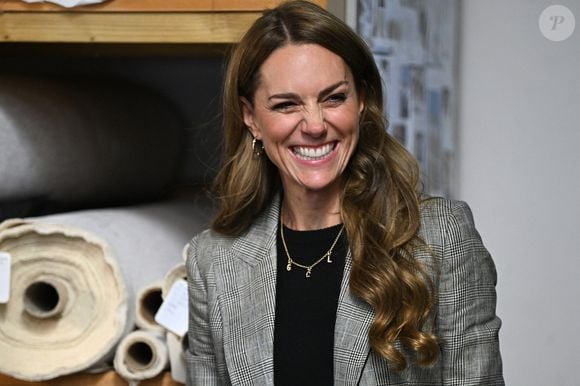 Catherine Kate Middleton, princesse de Galles,  visite Marina Mill, où une petite équipe produit des tissus selon la méthode traditionnelle de sérigraphie, à Cuxton, dans le Kent le 11 septembre 2025.

© Chris J Ratcliffe / Pool / Julien Burton / Bestimage