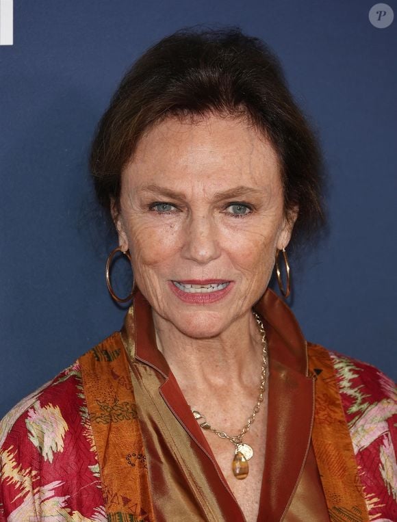 "Oui j'ai aimé en effet une femme qui avait vingt ans de plus que moi. Mais l'équilibre entre nous était très précaire", avait-il confié à propos de cette histoire à "Gala". 

Jacqueline Bisset à la première de Maria au Chinese Theatre d'Hollywood, octobre 2024 @Backgrid USA / Bestimage