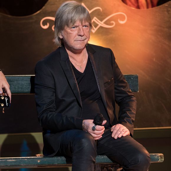 Exclusif - Le chanteur Renaud (Renaud Séchan) - Tournage de l'émission "Merci Renaud" dans les studios de la Plaine Saint-Denis le 15 novembre 2016, qui sera diffusée le samedi 17 décembre 2016 en prime time sur France 2. © Cyril Moreau / Bestimage