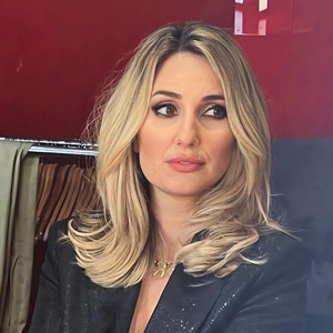 Il y a déjà dix ans, Paris a connu le plus terrible des événements : des attaques terroristes ont fait 132 morts et plus de 350 blessés.

Marie Portolano sur Instagram