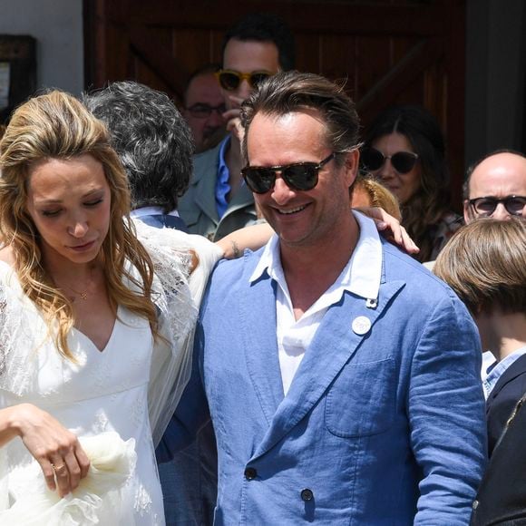 Mariage de Laura Smet et Raphaël Lancrey-Javal à l'église Notre-Dame des Flots au Cap-Ferret le jour de l'anniversaire de son père Johnny Hallyday le 15 juin 2019. © Agence / Bestimage.