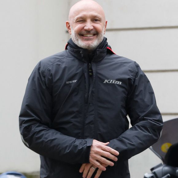 Frank Leboeuf - Sorties de l'enregistrement de l'émission "Vivement Dimanche" qui sera diffusée le 17 avril 2022 au studio Gabriel à Paris, France, le 30 mars 2022. © Christophe Clovis / Bestimage