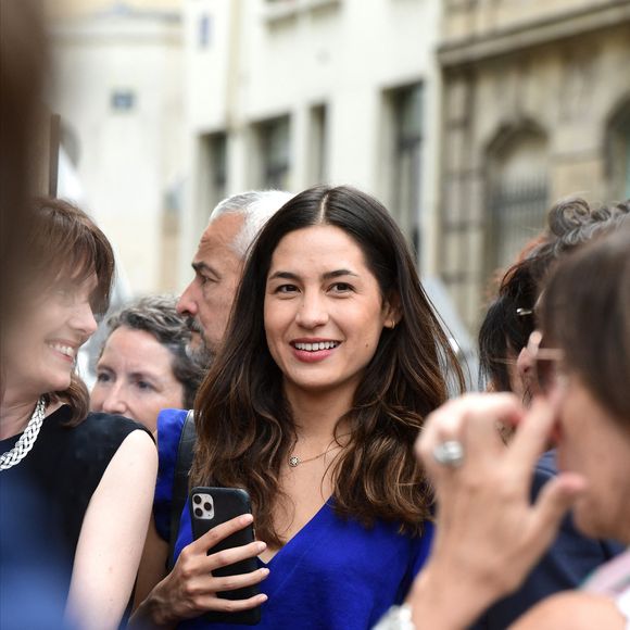 Line Papin - Mariage de Claude Lelouch à la mairie du 18ème à Paris. Le 17 juin 2023

Photo : Agence / Bestimage