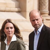 Kate Middleton et le prince William séparés pour leur dernière sortie, leur tenue fait écho à un triste événement