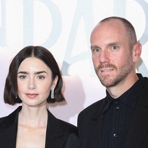 Et oui, Lily Collins et son mari, Charlie McDowell, sont désormais parents !...

Lily Collins et Charlie McDowell au Photocall Emily In Paris Netflix à La Samaritaine, à Paris, France, le 12 septembre 2024. Photo par Aurore Marechal/ABACAPRESS.COM