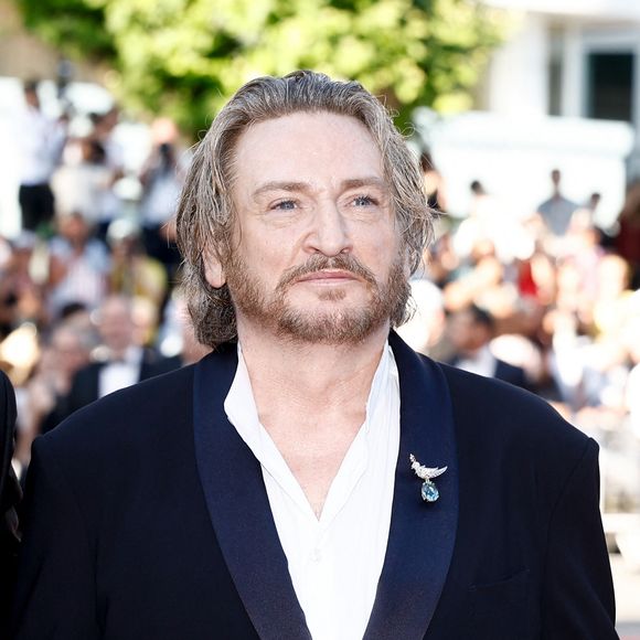 Benoit Magimel - Montée des marches du film " Histoires de la nuit " lors du 79ème Festival International du Film de Cannes, le 22 mai 2026. © Jacovides-Moreau / Bestimage