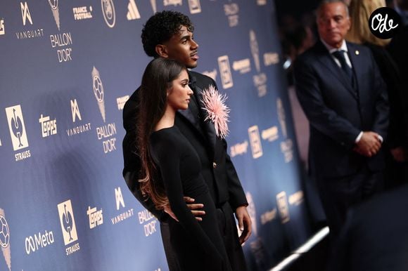 De nombreuses célébrités étaient présentes.

Lamine Yamal et sa compagne Ines Garcia assistent à la 70e cérémonie du Ballon d’Or, organisée au Palladium Theatre de Londres, en Angleterre, le 26 octobre 2026.

© Cyril Moreau / Bestimage