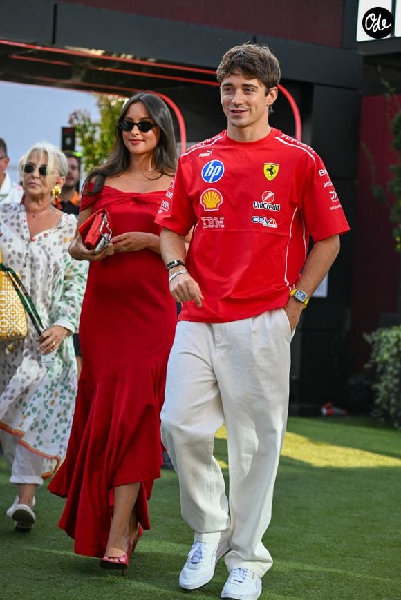Alexandra Saint Mleux et Charles Leclerc arrivant au Grand Prix d'Italie de Formule 1 2026 sur le circuit de Monza, le 6 septembre 2026, à Monza, en Italie.

Photo par IPA/ABACAPRESS.COM88187083