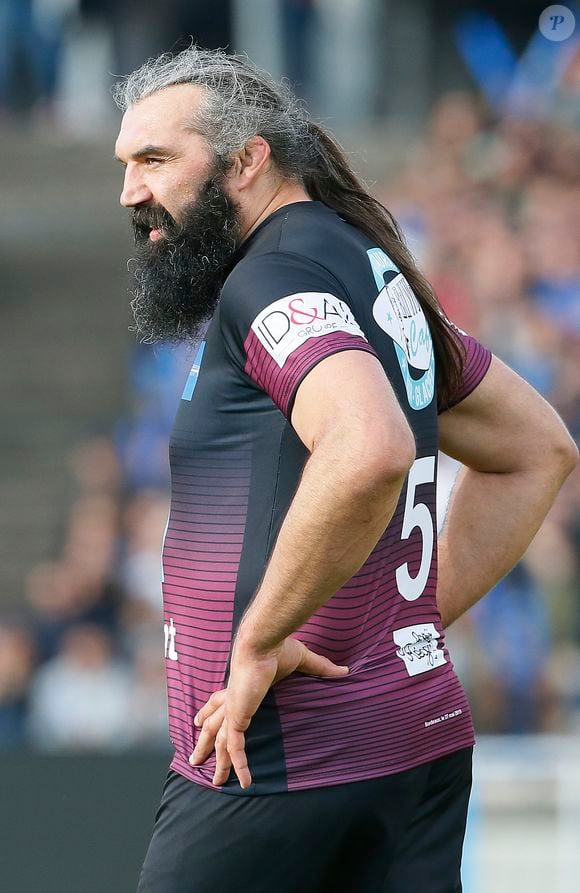 " Elle m'a piqué un demi-million d’euros", a également ajouté l'ancien rugbyman

Sébastien Chabal lors du "Match des légendes" (match caritatif mi-foot, mi-rugby) au profit de l’association de P.Olmeta, "Un sourire, un espoir pour la vie", qui vient en aide aux enfants malades, au stade Chaban Delmas, Bordeaux, France, le 27 Mai 2019. © Patrick Bernard/Bestimage