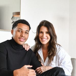 Exclusif - Sandrine Diouf et son fils Isaac posent dans leur maison à Marseille, France, le 16 janvier 2021. © Jean-René Santini/Bestimage