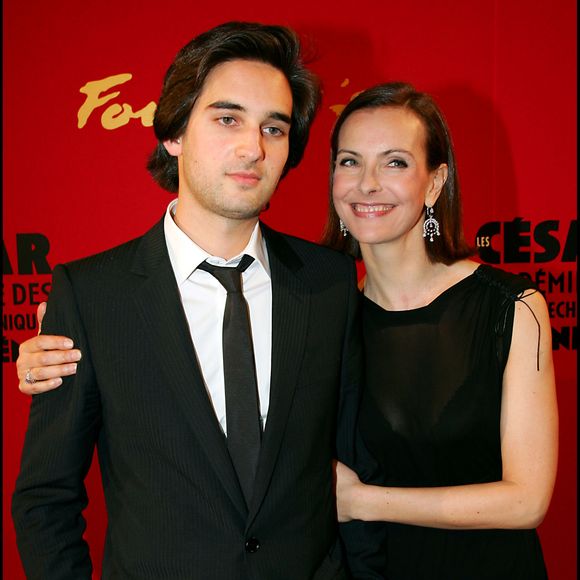 Dimitri Rassam et sa mère Carole Bouquet à la 31e cérémonie des César.

Photo : Rindoff-Borde / Bestimage