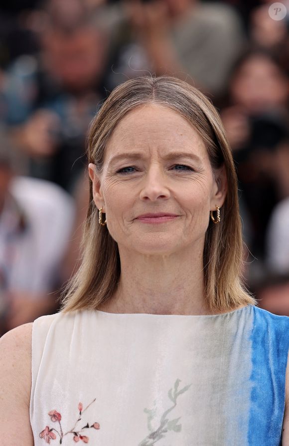 Jodie Foster au photocall du film "Vie Privée" lors du 78ème Festival International du Film de Cannes, au Palais des Festivals à Cannes, France, le 21 mai 2025. © Jacovides-Moreau/Bestimage