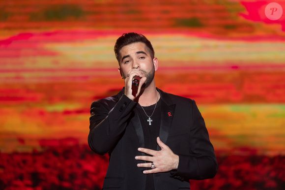 Kendji Girac à l'enregistrement de l'émission "Sidaction, ensemble contre le Sida - Merci Line" au Paradis Latin à Paris, le 1er mars 2021.  

Photo : C.Guirec-C.Moreau / Bestimage