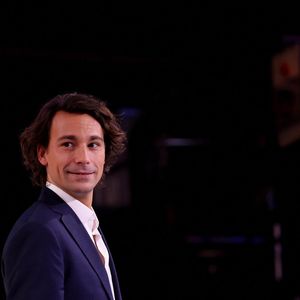 Exclusif - Bertrand Chameroy sur le plateau de sa nouvelle émission "Bertrand n'a pas sommeil", diffusée à partir du 5 janvier sur France 2 © Dominique Jacovides / Bestimage