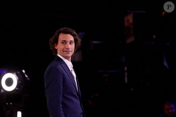Exclusif - Bertrand Chameroy sur le plateau de sa nouvelle émission "Bertrand n'a pas sommeil", diffusée à partir du 5 janvier sur France 2 © Dominique Jacovides / Bestimage