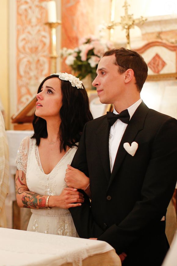 Mariage religieux en l'église de Villanova d' Alizée et Grégoire Lyonnet - Villanova le 18 juin 2016
© Olivier Huitel - Olivier Sanchez / Bestimage - Crystal