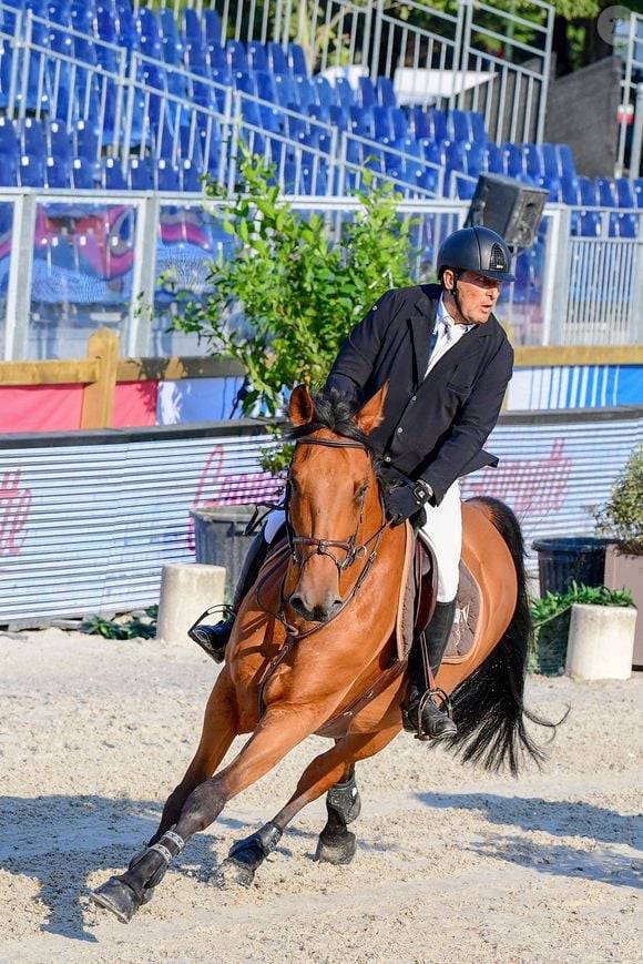 Serge Varsano sur Cassandra Baia lors du Prix Georgette Mag pendant le Longines Paris Eiffel Jumping au Champ de Mars à Paris, France, le 7 juillet 2018. © Pierre Perusseau/Bestimage