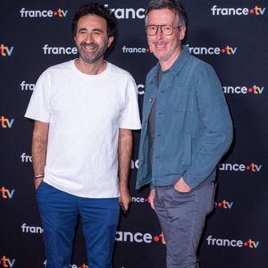 Mathieu Madenian et Jean-Luc Lemoine assistent à la conférence de presse de rentrée de France Télévisions à Paris, en France, le 11 juillet 2023. Photo : Aurore Maréchal/ABACAPRESS.COM