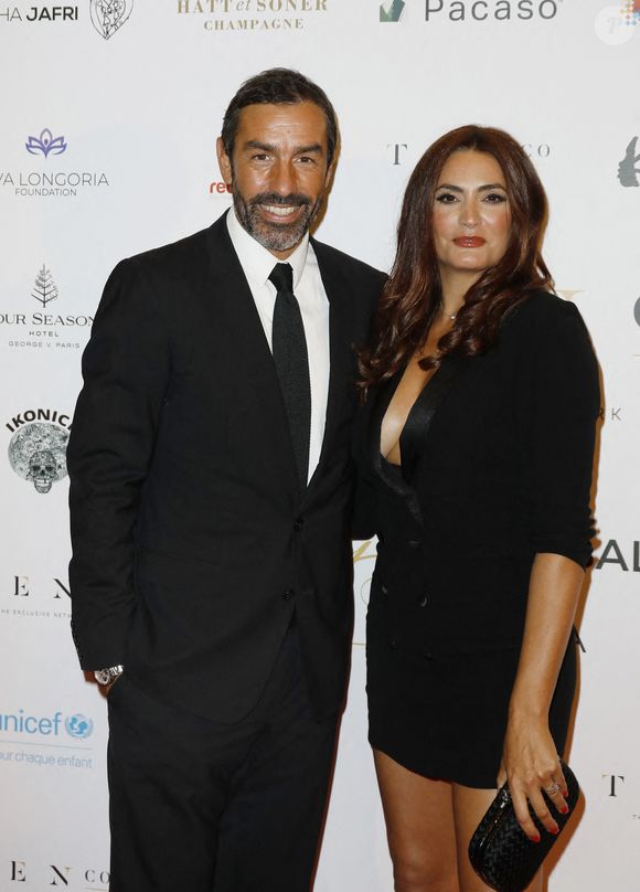 Robert Pirès et Jessica Lemarie - Photocall de la 10ème édition du "Global Gift Gala 2021" à l'hôtel Four Seasons Hotel George V à Paris le 30 octobre 2021. © Marc Ausset Lacroix/Bestimage
