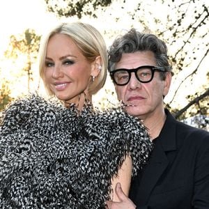 Marc Lavoine et sa compagne Adriana Karembeu - 11ème édition du Gala de charité de Patrick Mouratoglou à la Mouratoglou Academy & Resort à Biot le 21 juin 2025. Ce gala de prestige réunit chaque année les grandes figures du sport, du divertissement et de nombreux donateurs, mobilisés pour soutenir les jeunes talents du tennis mondial. © Bruno Bebert/Bestimage