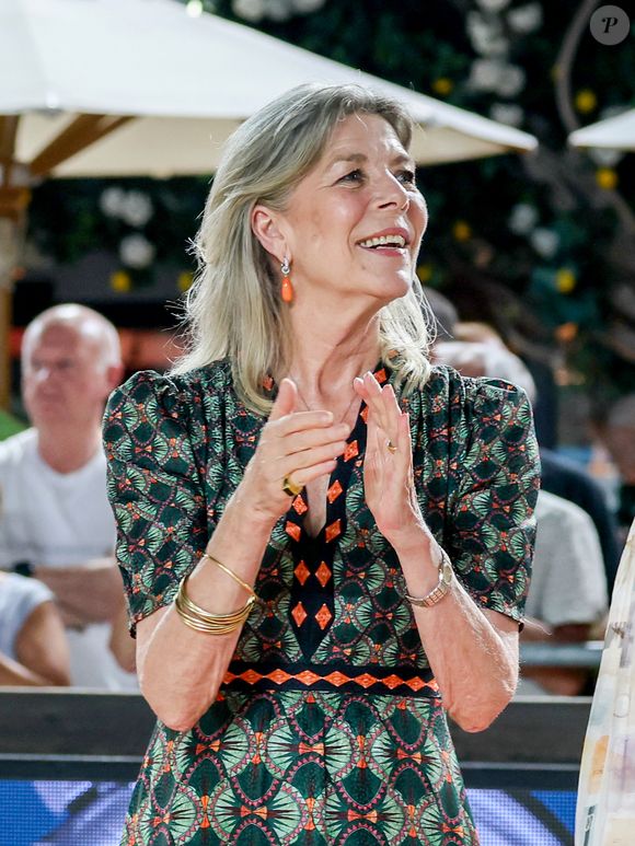 La princesse Caroline était présente puis récompensée également.

La princesse Caroline de Hanovre lors de la 3ème journée du Jumping International de Monte-Carlo, le 5 juillet 2025. La compétition se déroule sur le port Hercule à Monaco, du 3 juillet au 5 juillet. Photo by Claudia Albuquerque/Bestimage