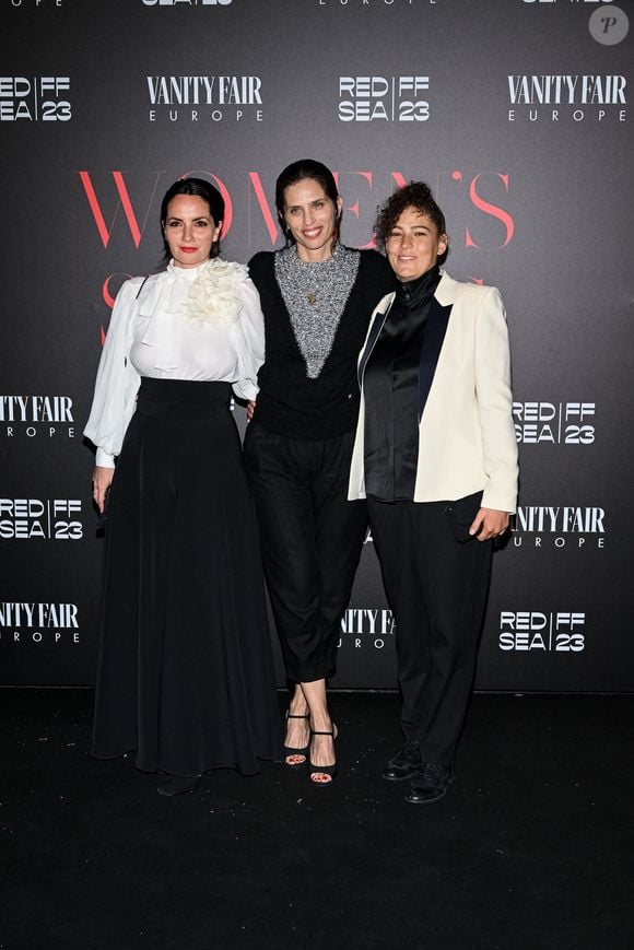 Maïwenn au photocall de la soirée de gala "Women Stories by Vanity Fair" à l'Eden Roc lors du 76ème Festival International du Film de Cannes, le 18 mai 2023.