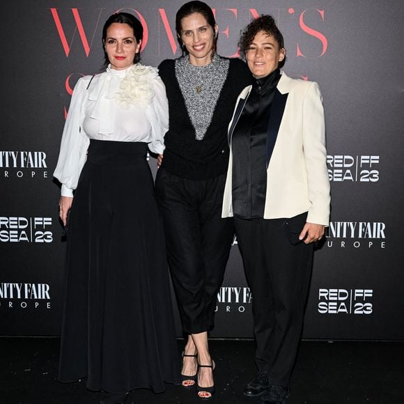 Maïwenn au photocall de la soirée de gala "Women Stories by Vanity Fair" à l'Eden Roc lors du 76ème Festival International du Film de Cannes, le 18 mai 2023.