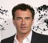 Il jouait récemment dans "The Residence" sur Netflix, annulée peu avant sa mort.
L'acteur Julian McMahon lors d'une avant-première. Photo par Backgrid USA / Bestimage