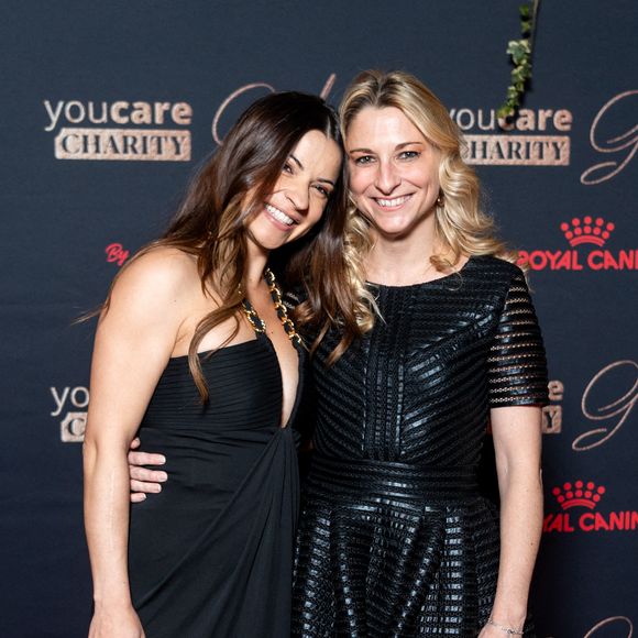 Apprêtée pour l'occasion, la jeune maman qui a accouché il y a quelques semaines seulement a au passage dévoilé une superbe silhouette entourée de ses amis.

Denitsa Ikonomova et Anais Tihay assistent au gala de charité You Care au Cercle de L'union Interalliee à Paris le 3 décembre 2024 à Paris, France. Photo by Alexis Jumeau/ABACAPRESS.COM