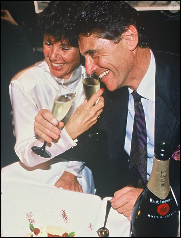 Archives - Sacha Distel et sa femme Francine.