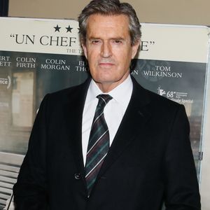 "J’ai attendu qu’ils m’appellent, mais finalement, ils ne m’ont jamais contacté", a déclaré le comédien lors de son récent passage au Festival international du film "Marateale" en Italie

Rupert Everett à la première de "The Happy Prince" au cinéma UGC Ciné Cité Les Halles à Paris, le 28 novembre 2018.
© CVS/Bestimage