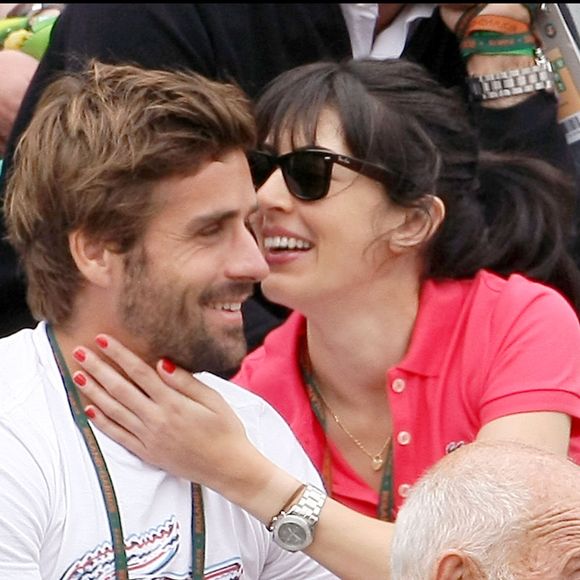 Nolwenn Leroy et Arnaud Clement assistent a Roland Garros 2010 @RINDOFF-MOREAU / BESTIMAGE