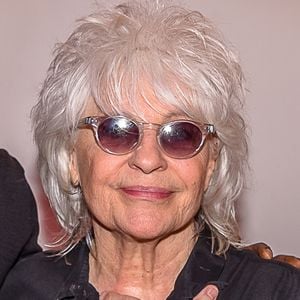 Catherine Lara - Photocall du spectacle "Bô, le voyage musical" de C. Lara et G. Peparini au théâtre du 13e Art à Paris, le 11 mars 2018. © CVS / Bestimage