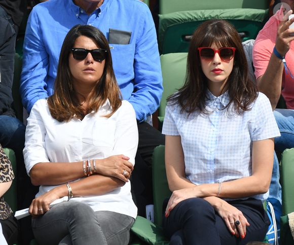 Karine Ferri et Nolwenn Leroy assistent aux Internationaux de France de tennis à Roland-Garros à Paris, France, le 27 mai 2016. Photo by Laurent Zabulon/ABACAPRESS.COM